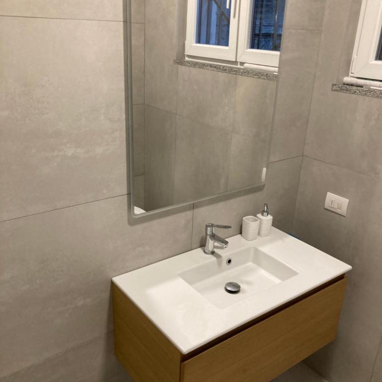 The Lux Apartment Bocconi-Navigli - Appartamento con 1 Camera da Letto - 2