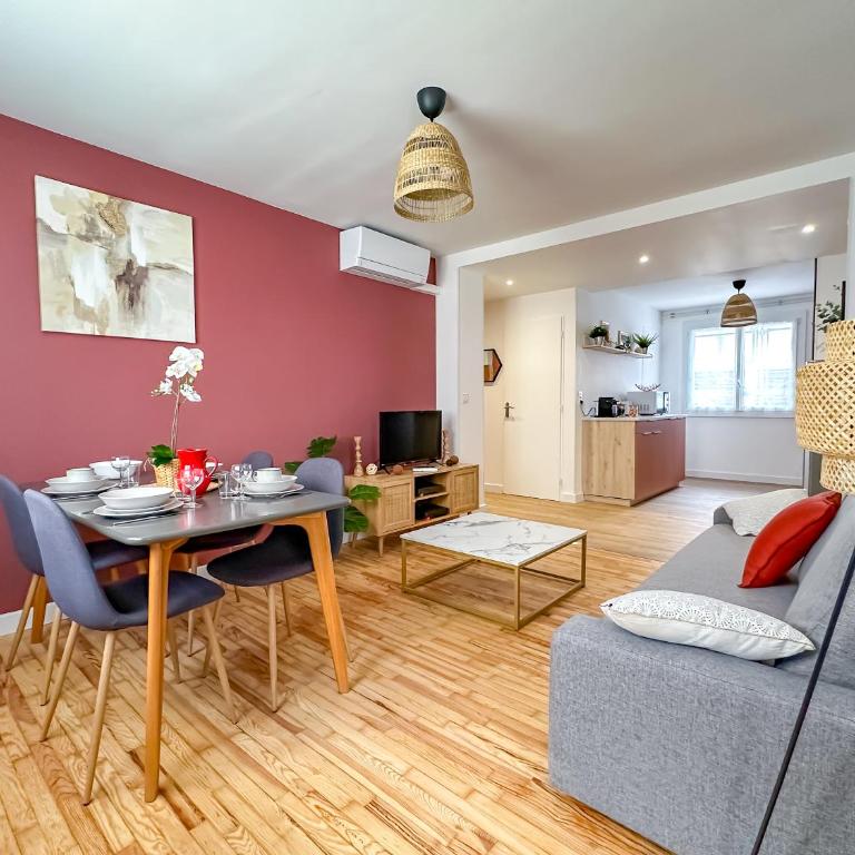 L'aube Climatisation Parking 2 chambres - Two-Bedroom Apartment - 38