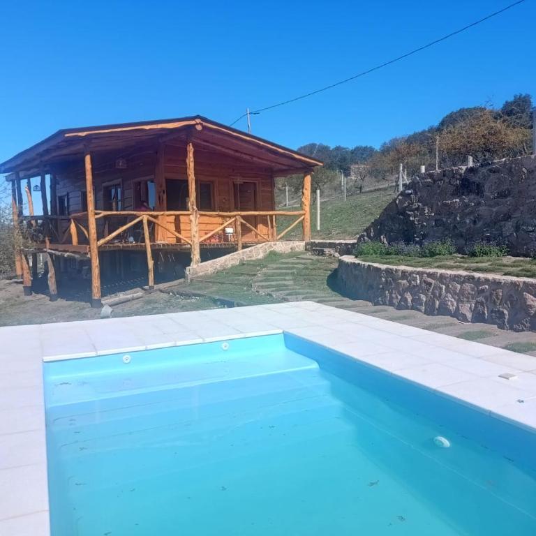 Las Piedras - Two-Bedroom House - 4