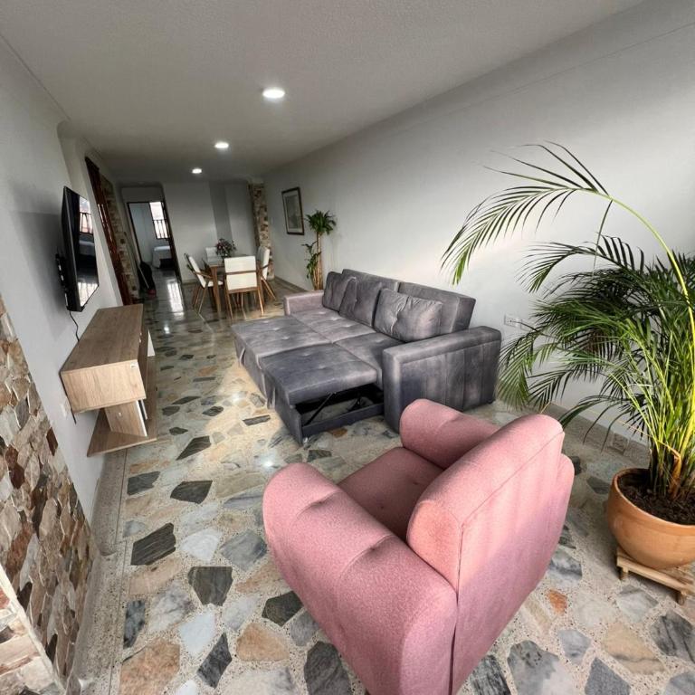 Tu Hogar en Bucaramanga - Apartamento de 135 m2 con Parqueadero y Excelente Ubicación - Two-Bedroom Apartment - 16