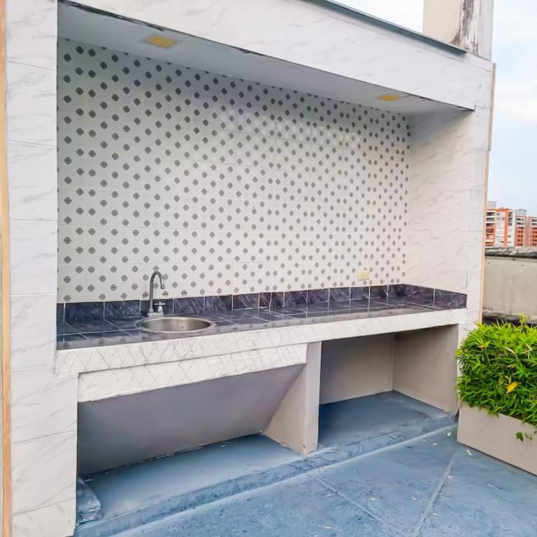 Apto Exclusivo en Cali con Balcón, Piscina y Sauna! Vive una Estancia con Estilo - Apartamento de 1 dormitorio - 20