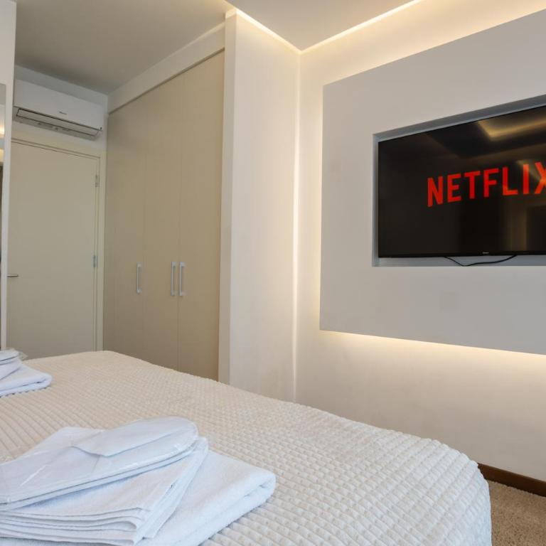 Bw Lux Apartments River view - One-Bedroom Apartment - 20
