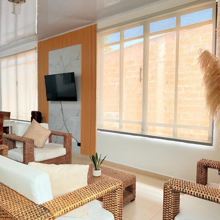 Villa Tranquila - Paraíso Privado con Piscina y Amplios Espacios Naturales con Casa Campestre - Villa de 1 dormitorio - 49