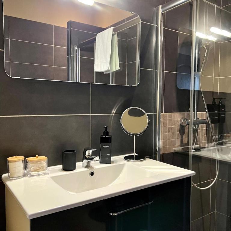T1 lumineux & cosy, vue Cathédrale, Amiens centre - Appartement 1 Chambre - 9