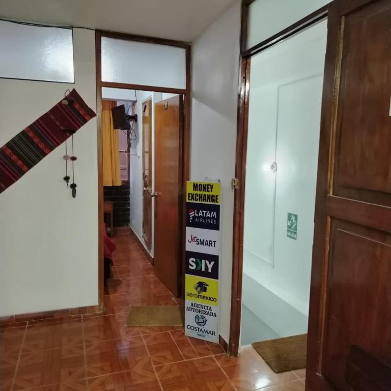 Hospedaje Apu San Isidro - Habitación Doble con baño privado - 7
