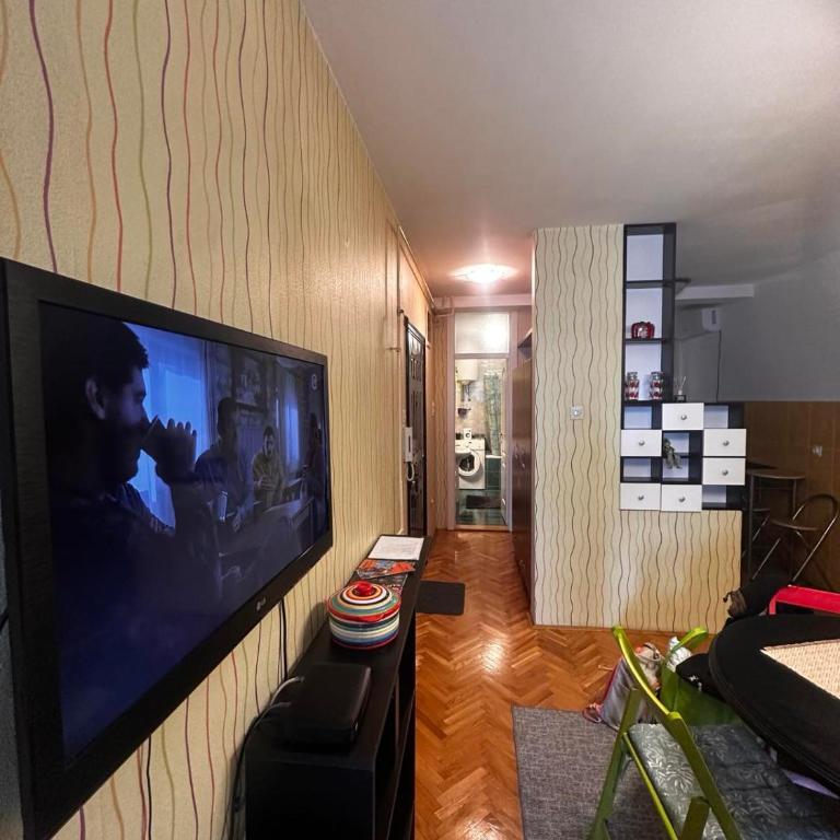 Bulevar 77 - Apartman sa 2 Spavaće Sobe - 20