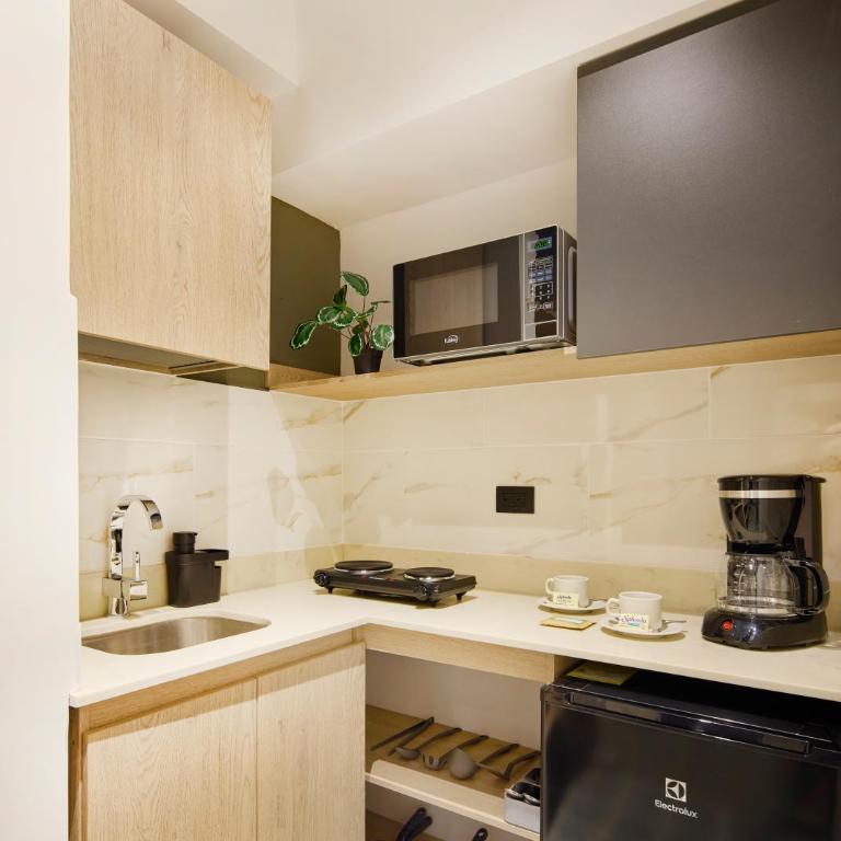 Hotel Attic 33 - Family Room - 3