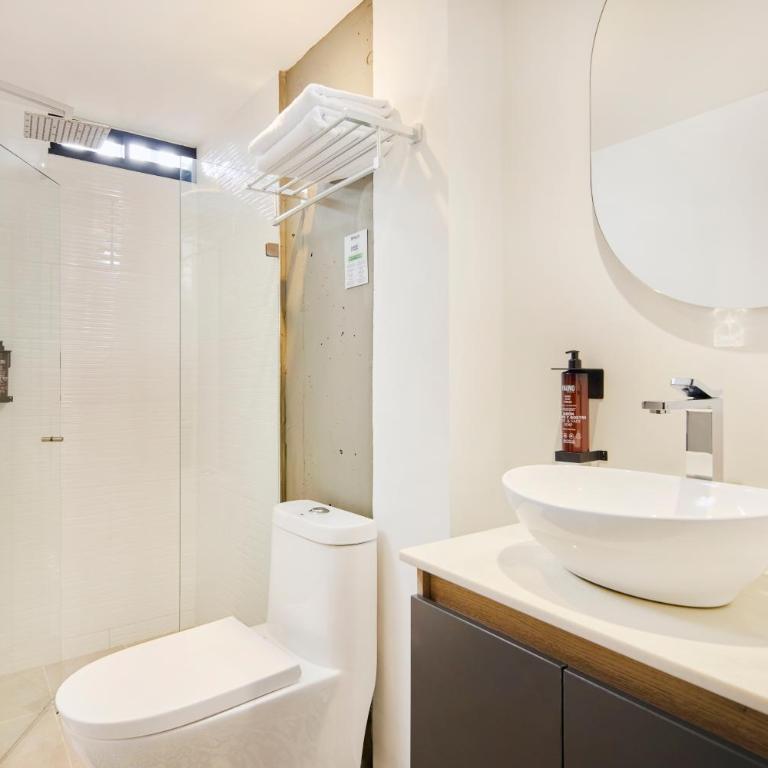 Hotel Attic 33 - Deluxe Twin Room - 5