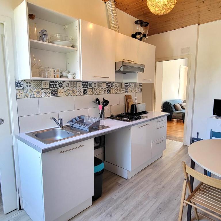 VILLA ILIXON - Appartements privés proche du centre de Luchon, parking, billard, jardin - Apartamento con vistas al jardín - 18