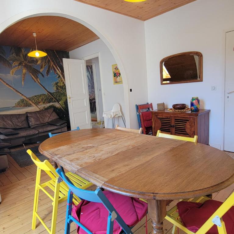 VILLA ILIXON - Appartements privés proche du centre de Luchon, parking, billard, jardin - Apartamento con vistas a las montañas - 18