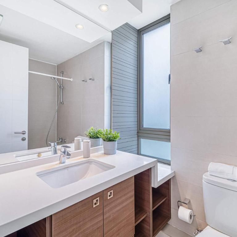 Nordic Home - 2BR Parking Wifi & Shopping Mall - Apartment - 16