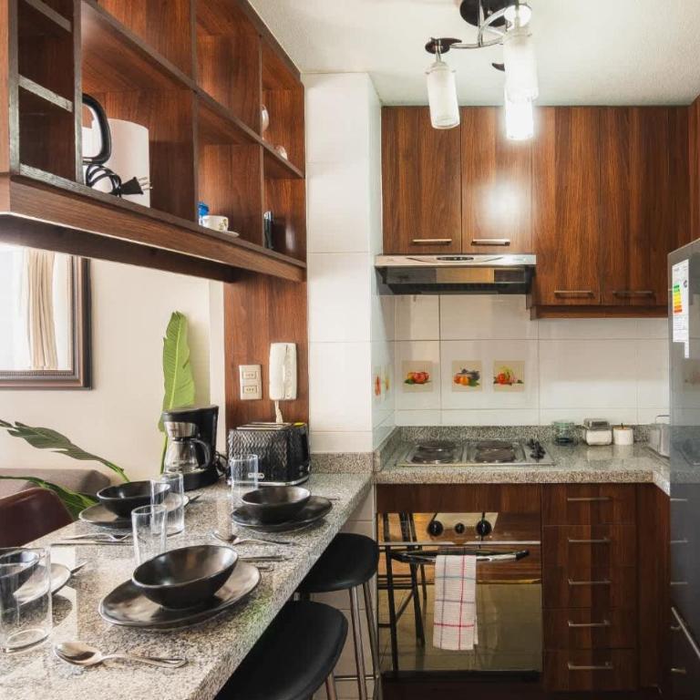 HOM I Con Parking a Pasos del Metro Irarrazaval - Apartment - 8