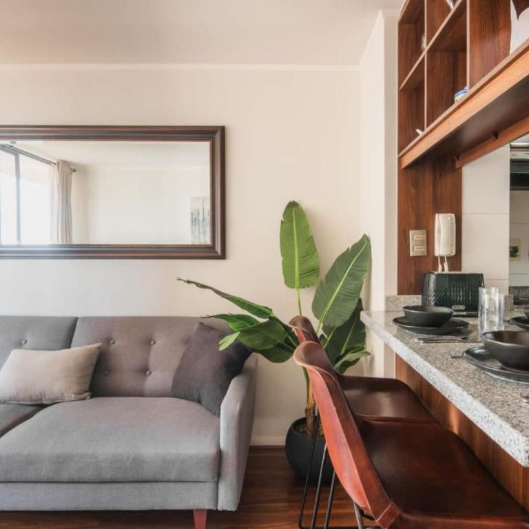 HOM I Con Parking a Pasos del Metro Irarrazaval - Apartment - 13