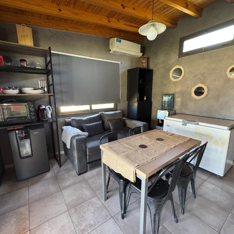Wine Studio with BBQ & pool - One-Bedroom House - 9