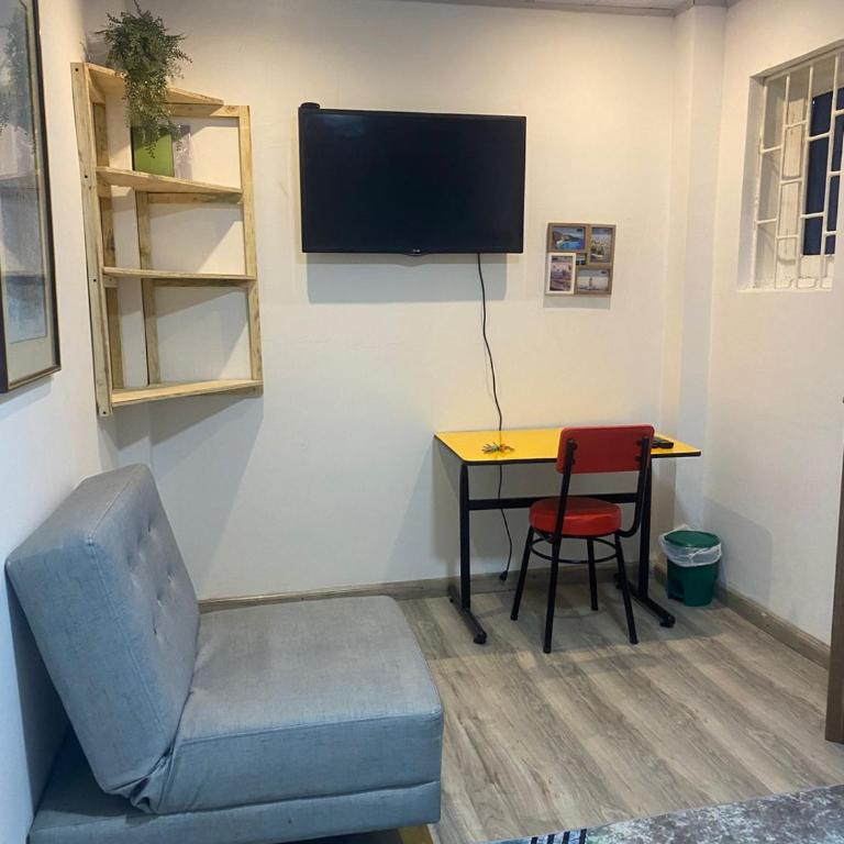 Casa completa 15 personas centro internacional Bogota - Casa de 5 dormitorios - 6