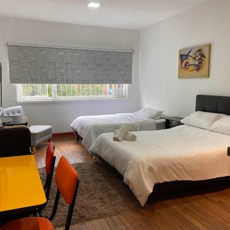 Casa completa 15 personas centro internacional Bogota - Casa de 5 dormitorios - 8