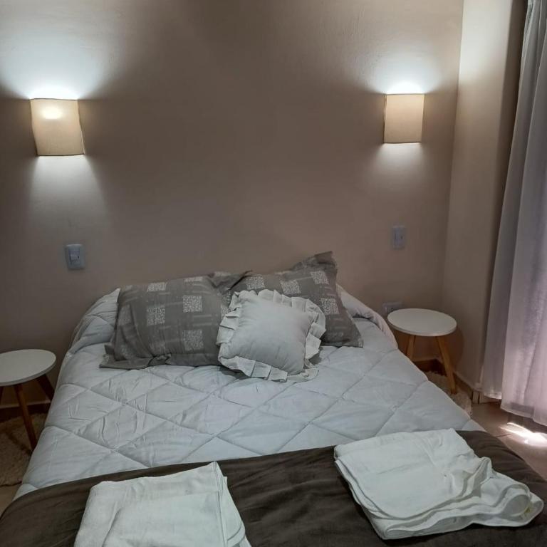 susana - One-Bedroom Apartment - 1