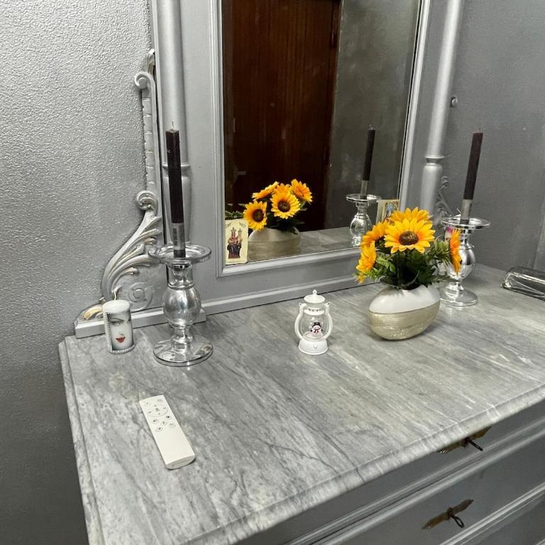 Casa di Dome - Two-Bedroom Apartment - 9