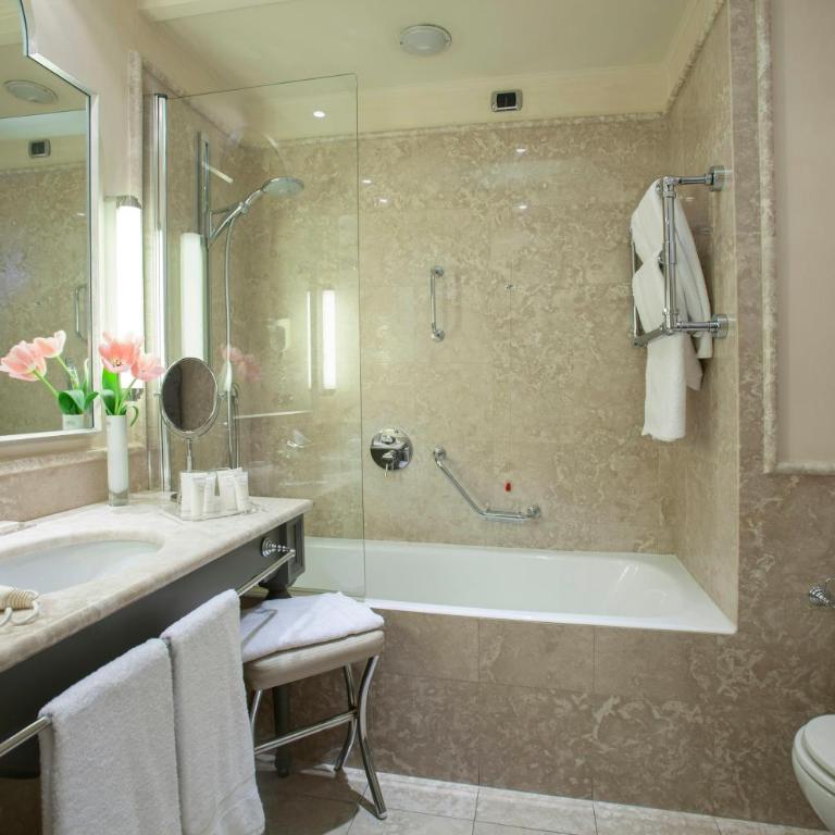 Starhotels Tuscany - Camera Matrimoniale Superior - 5