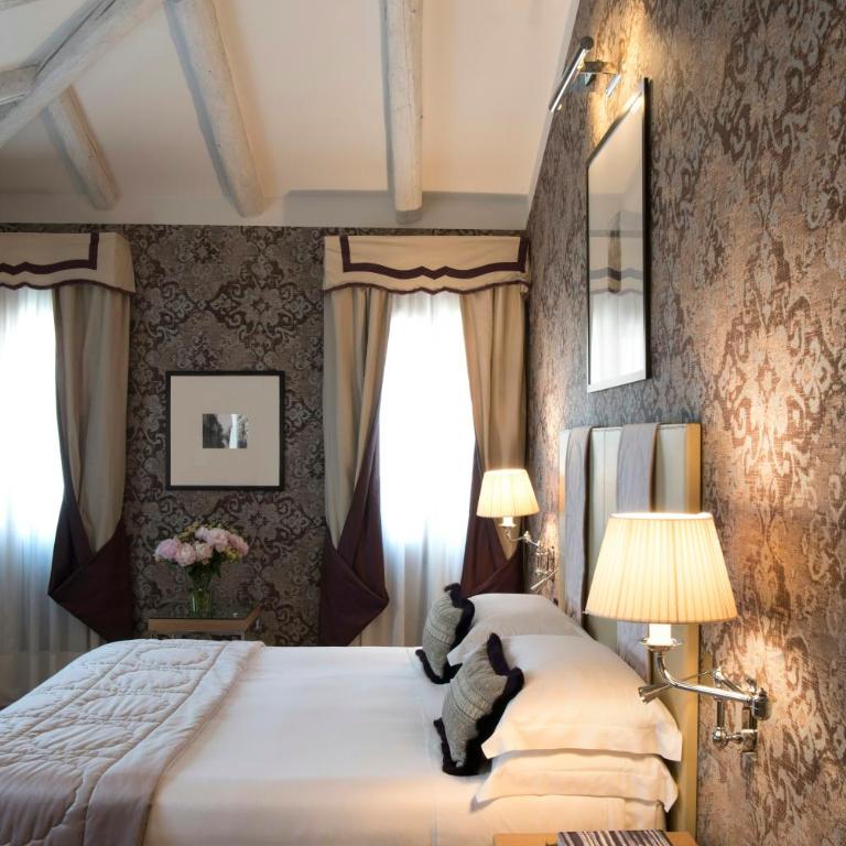 Splendid Venice - Starhotels Collezione - Camera Matrimoniale Deluxe con Vista Canale - 2