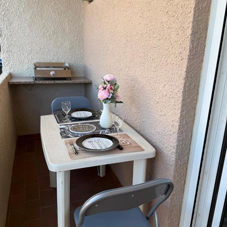 T2 climatisé avec balcon à 50 m de la plage - Appartamento con 1 Camera da Letto - 2