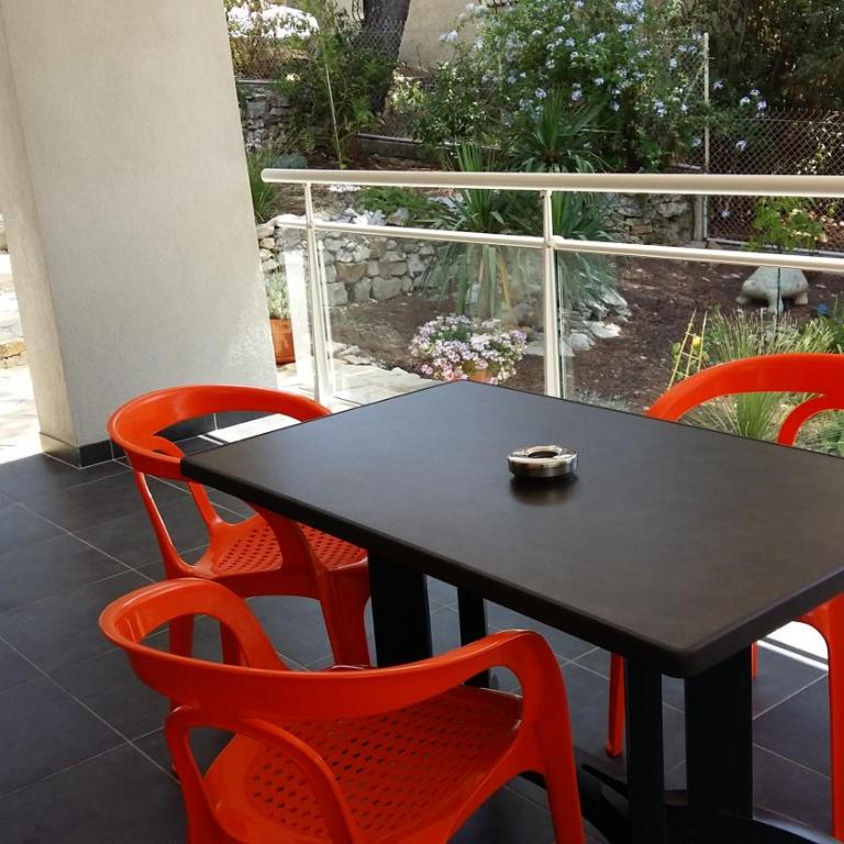 Villa Bobnell - Appartement avec Terrasse - 13