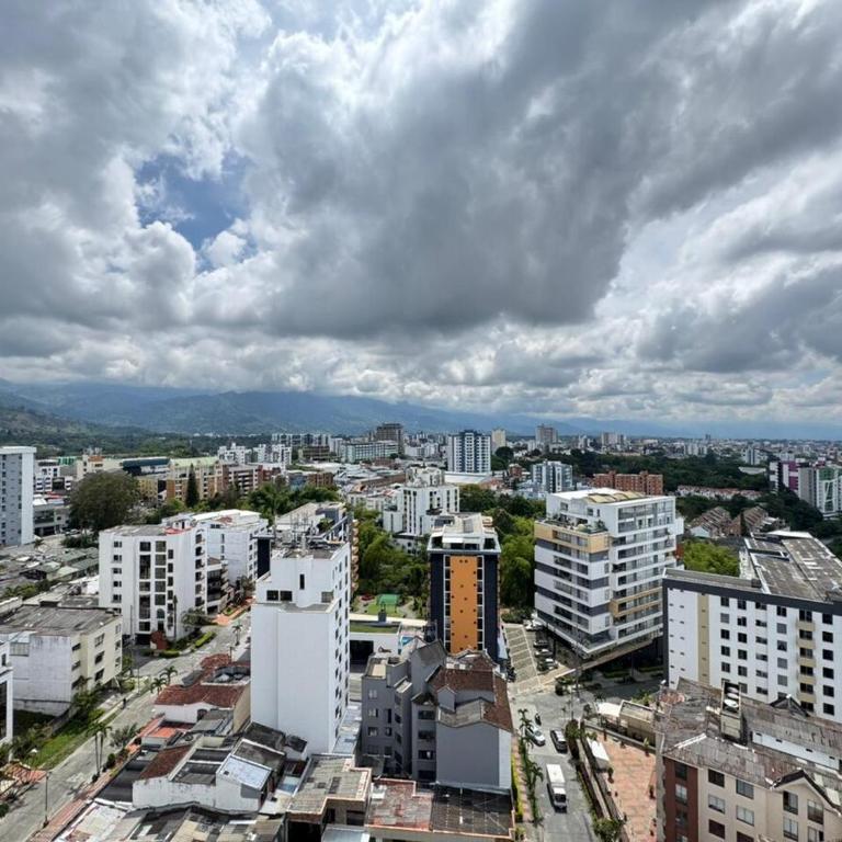 Spacious Apartment in the Laureles neighborhood - Apartamento de 2 dormitorios - 66