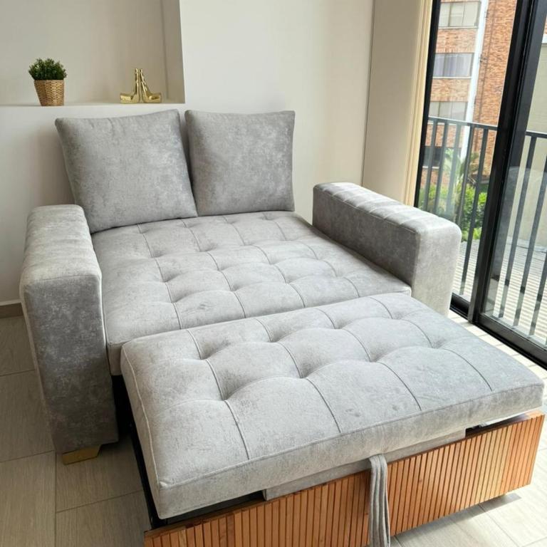 Spacious Apartment in the Laureles neighborhood - Apartamento de 2 dormitorios - 67