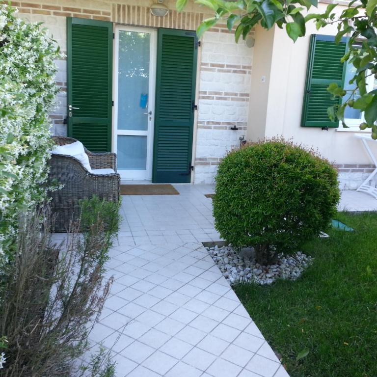 Al Coppo - Camera Matrimoniale con Vista Giardino - 1