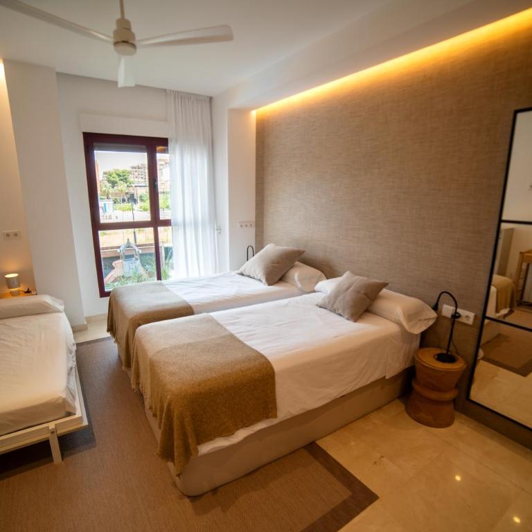 Design Apartment with swimming pool Ciudad de Ciencias - Two-Bedroom Apartment with City View - 25