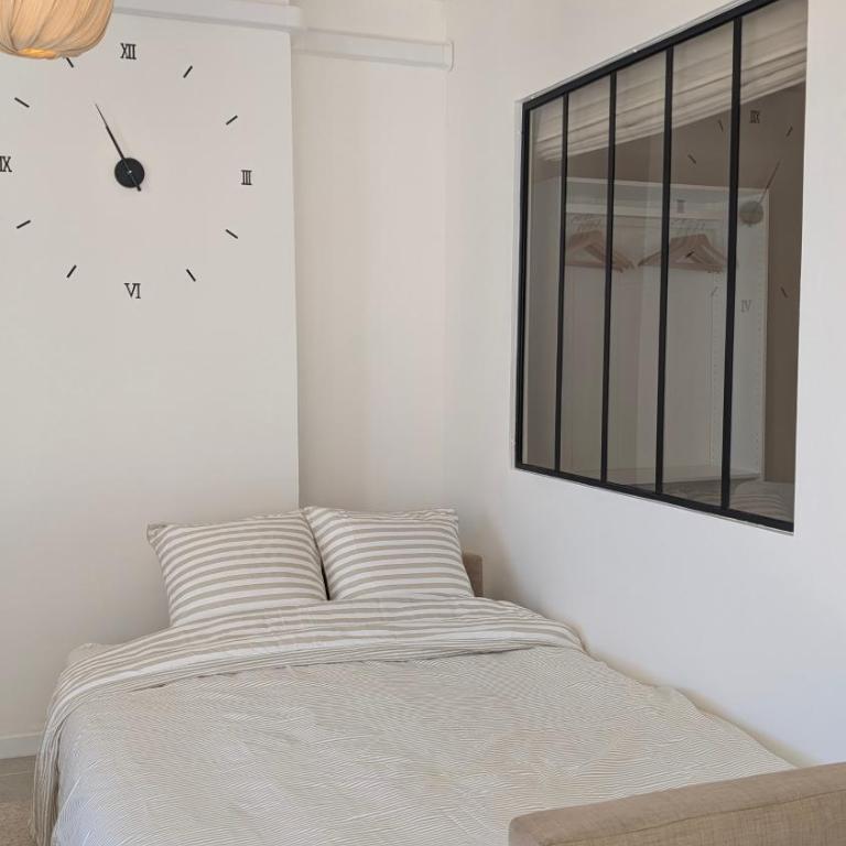 L'alcôve - appartement moderne et spacieux - proche gare - centre historique - WiFi - Clim - Appartement 1 Chambre - 9
