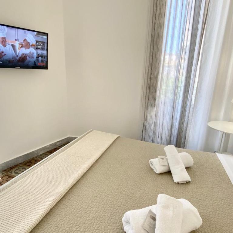 BB Essenze Club - Deluxe Double Room with Balcony - 4