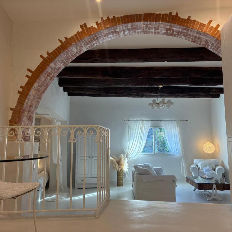 Le Rom Antique - Studio - 2