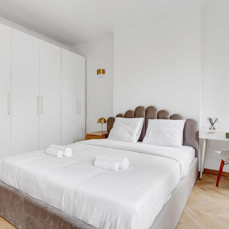 High end Parisian 3 room apartment 10th arrondissement - Appartement 2 Chambres - 10