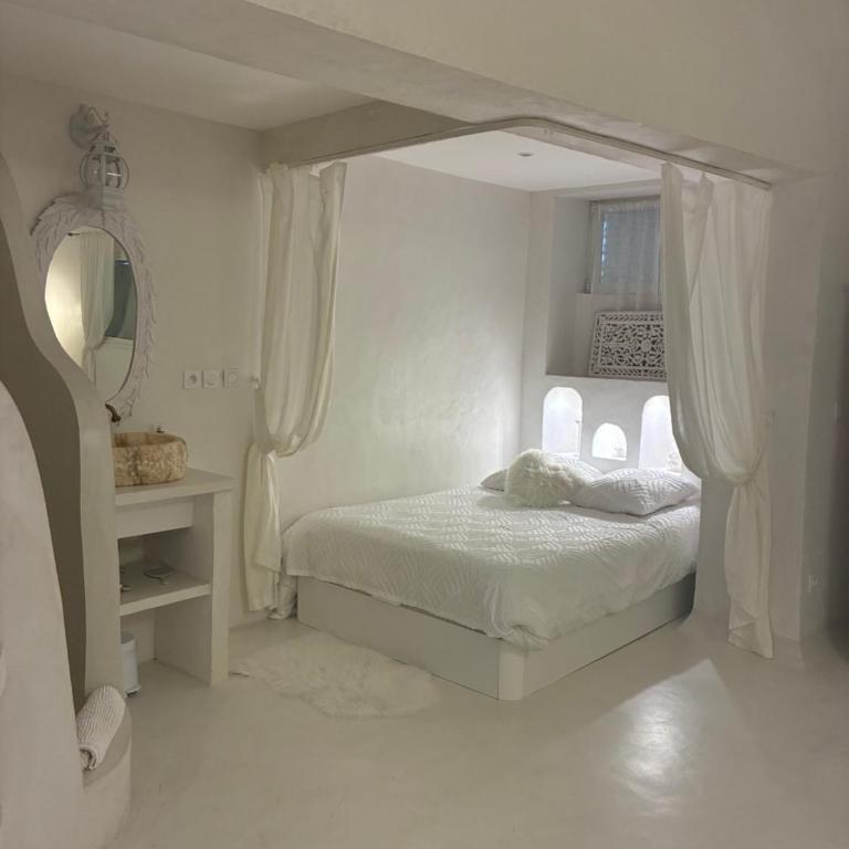 Le Rom Antique - Studio - 8