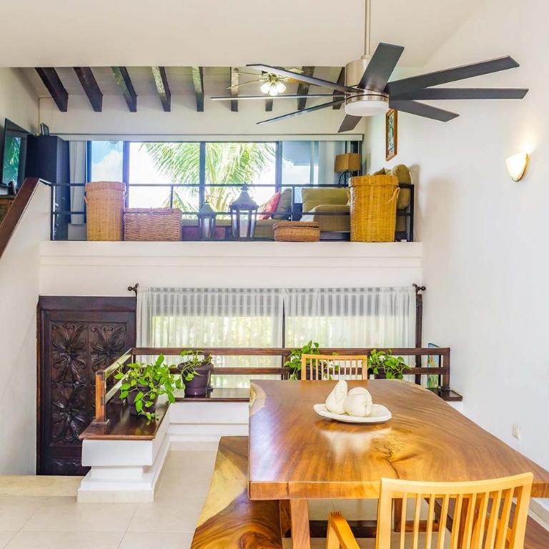 Oceanside Beach house Pool & Short walk to Beach - Apartamento - 6