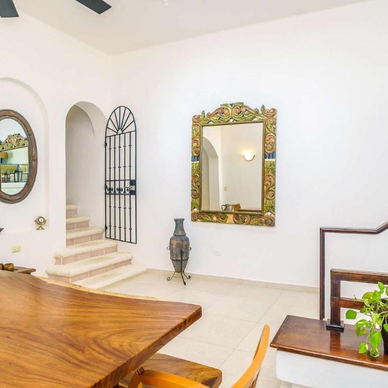 Oceanside Beach house Pool & Short walk to Beach - Apartamento - 17