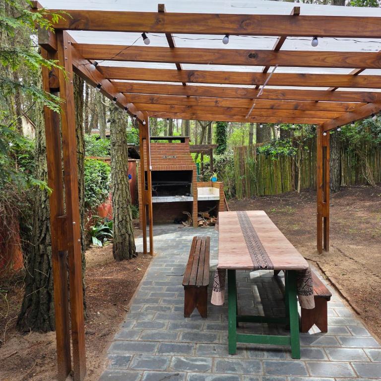 El Remanso - Three-Bedroom House - 29
