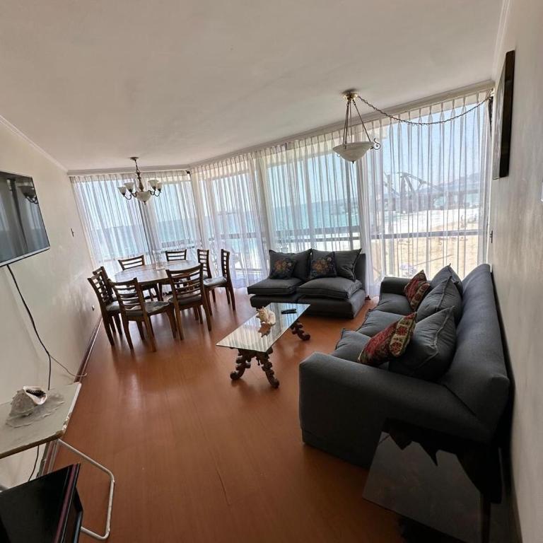 Departamento Frente al Mar, sobre Playa, Central - Apartment - 1