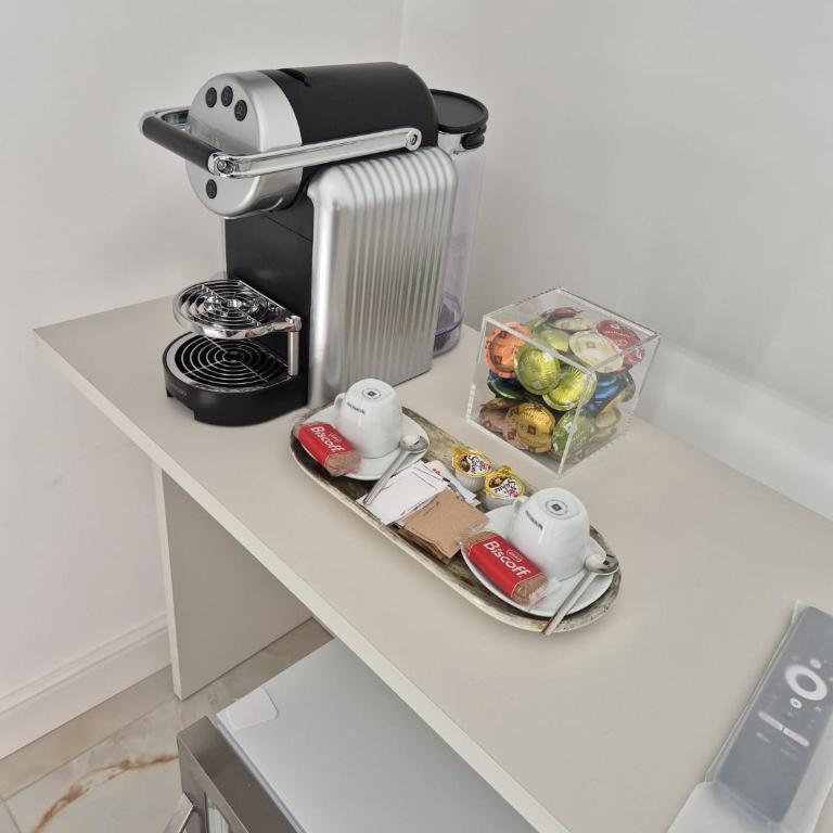 Arco Boutique Rooms - Camera King con Vasca Idromassaggio - 23