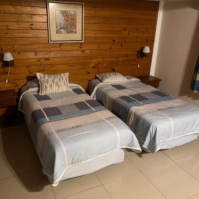 Posada Del Fin Del Mundo - Habitación Doble con baño privado - 2 camas - 4