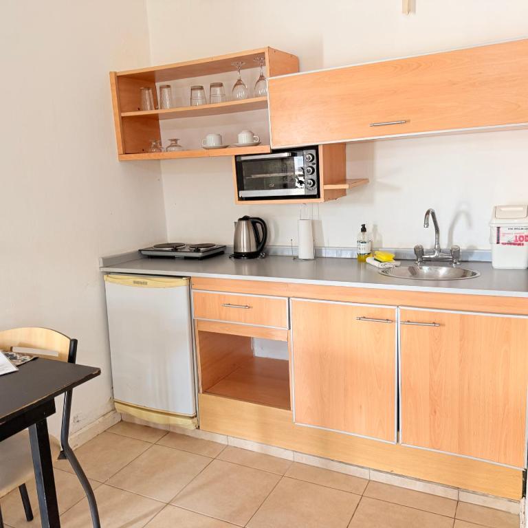 G8 Hermoso Monoambiente con Cochera 2 huéspedes - Apartamento de 1 dormitorio - 6