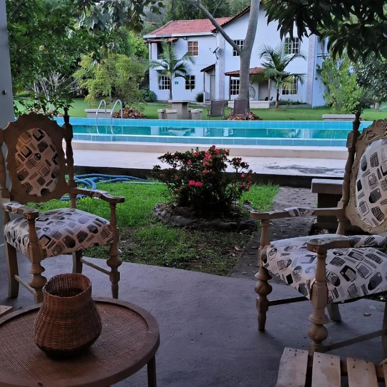 CASA HOTEL FIBA MAGUEZA - Suite - 13
