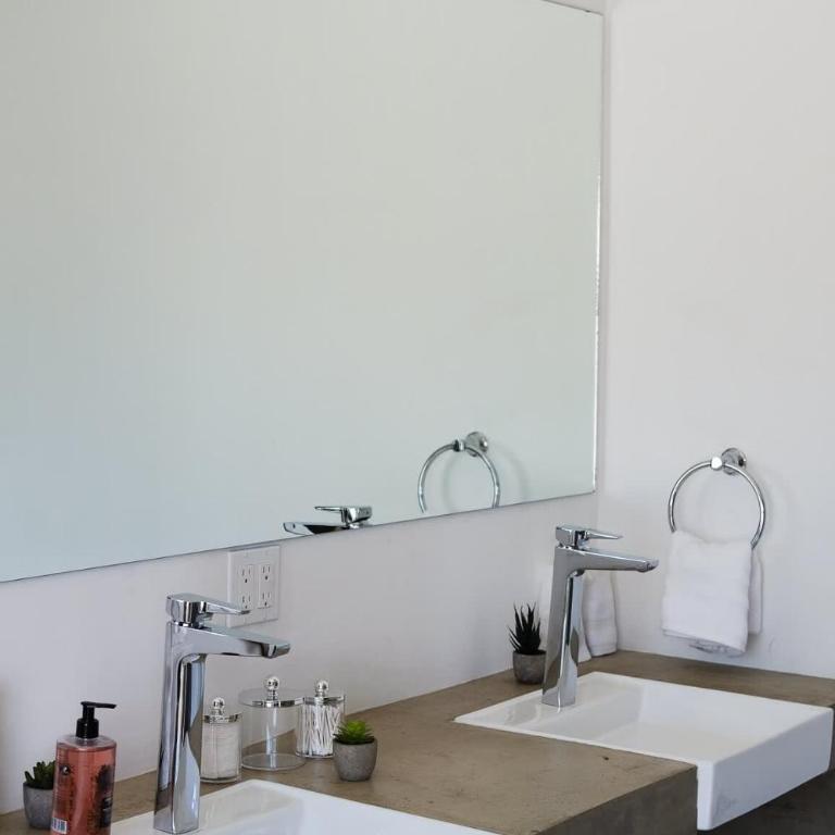 Modern House with Jacuzzi & Grill 3BR - Casa - 21