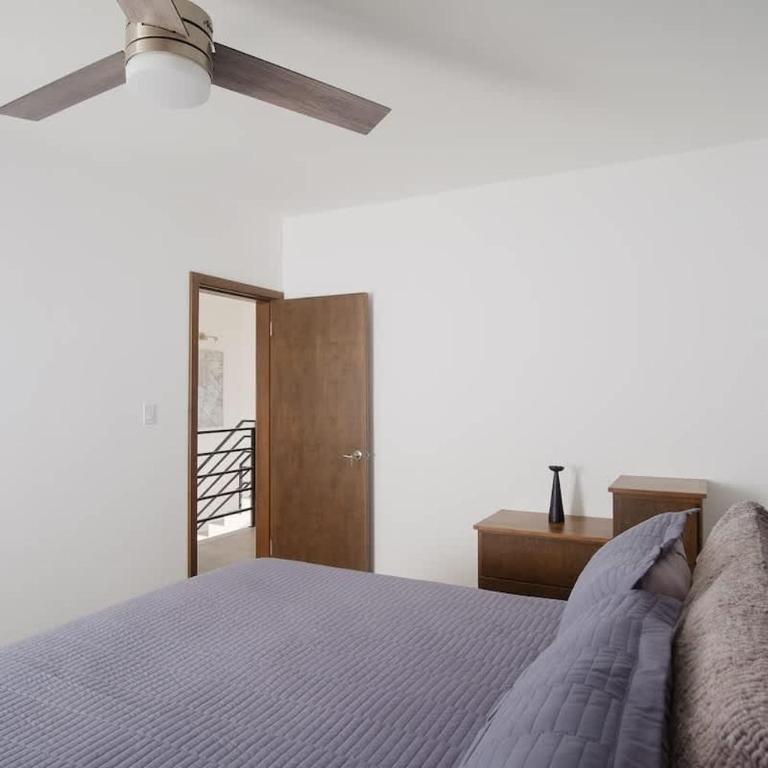 Modern House with Jacuzzi & Grill 3BR - Casa - 42