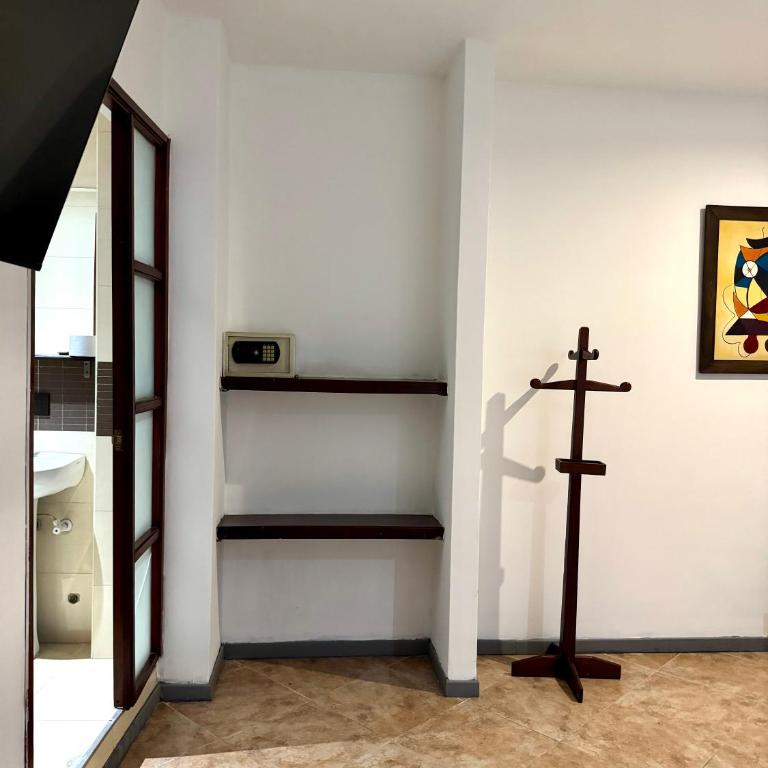 Hotel Plaza Mayor 44 - Family Room - 7