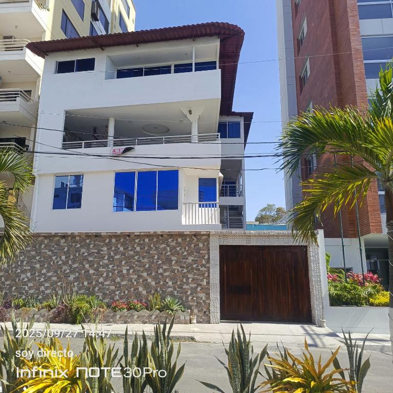 LaManta Departamento - Two-Bedroom Apartment - 4