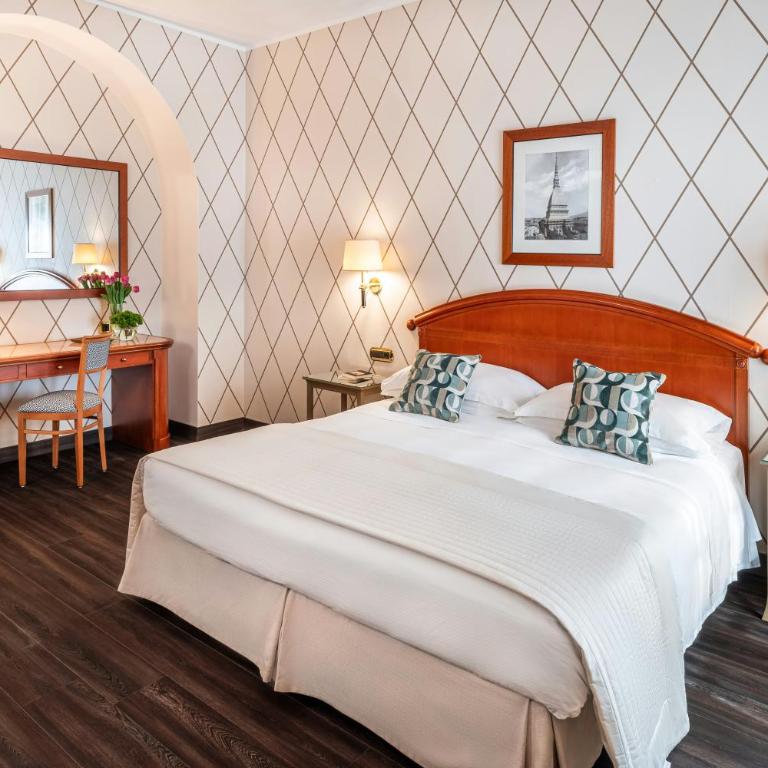 Starhotels Majestic - Camera Matrimoniale Deluxe - 2