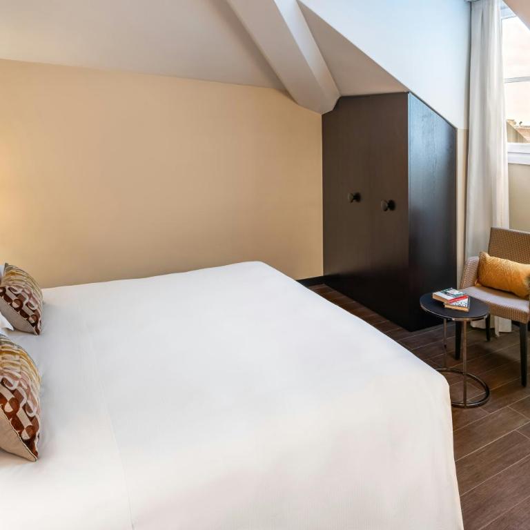 Starhotels Majestic - Camera Superior Matrimoniale/Doppia con Letti Singoli - 8
