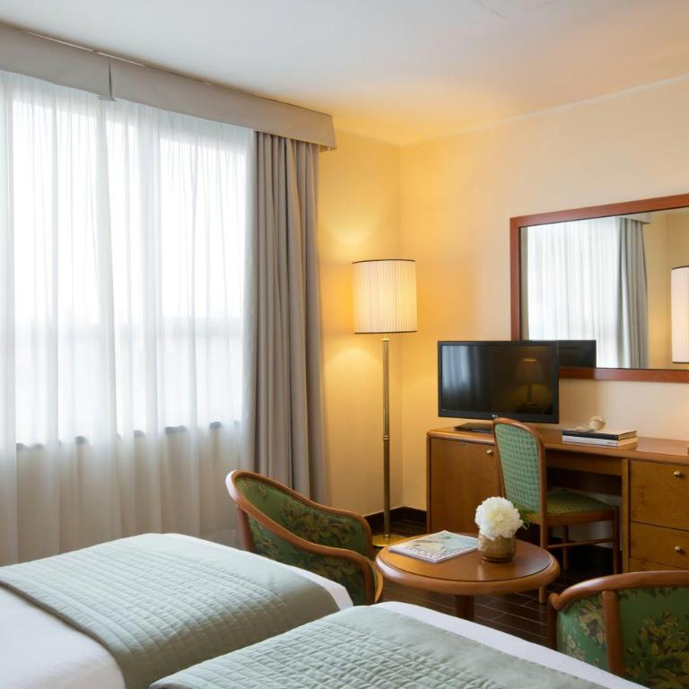 Starhotels Business Palace - Camera Superior Matrimoniale/Doppia con Letti Singoli - 4